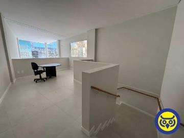 Praça Alice Roberto Piemontez - Garagem