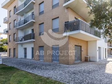 Loja, Espaço Comercial, Urb. Varandas de Queijas, Queijas, Oeiras, Lisboa