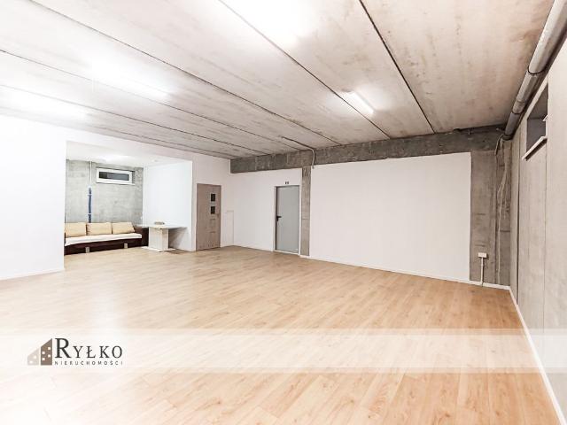 Lokal 75 m2 na wynajem w Przyłękach, loftowy styl