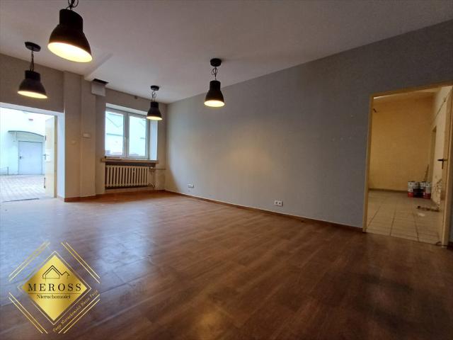 Lokal 95m2 w centrum Częstochowy z parkingiem polecam!