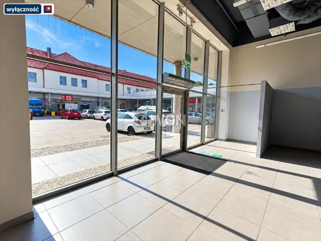 Lokal 193 m² w centrum Ełku, duże witryny polecam!