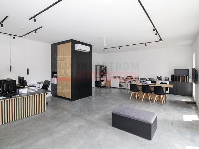 Lokal użytkowy 429 m² z magazynem i biurem Opole Zakrzów