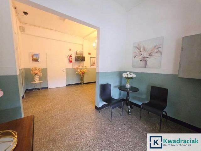 Lokal użytkowy 65 m² w centrum Olszanicy funkcjonalny i jasny