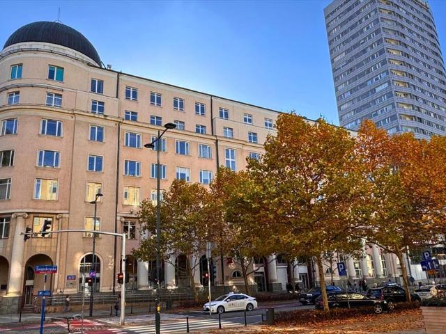 Lokal użytkowy 7208 m² w centrum Warszawy elastyczne aranżacje