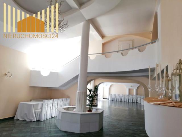 Lokal użytkowy 740 m², Serock