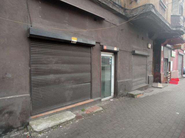 Lokal użytkowy 78 m² w Bytomiu potencjał do adaptacji