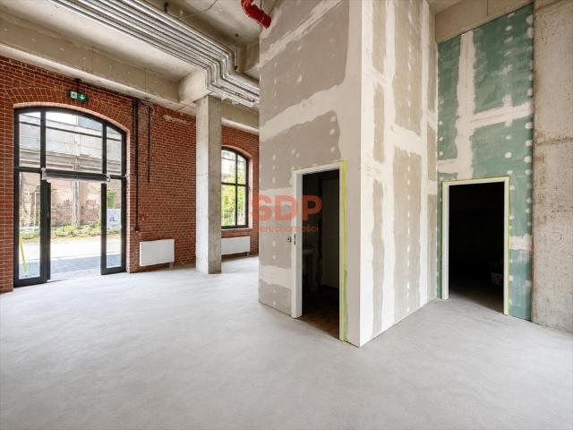Lokal użytkowy 87 m² Krakowska Wrocław witryny i parking