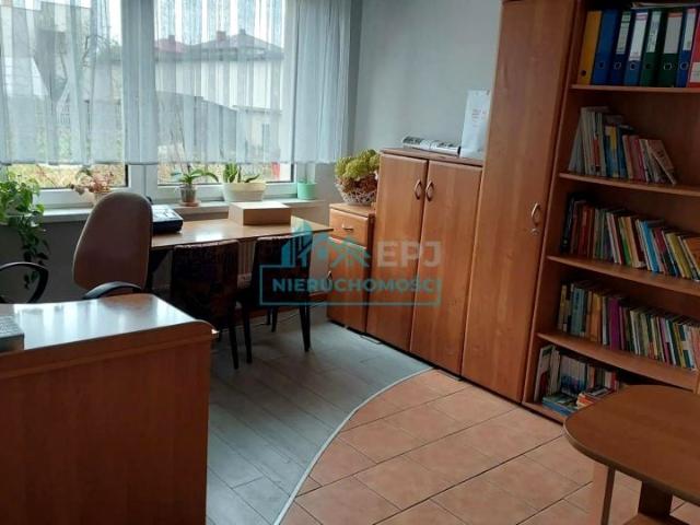 Lokal użytkowy 86,95 m², Pajęczno