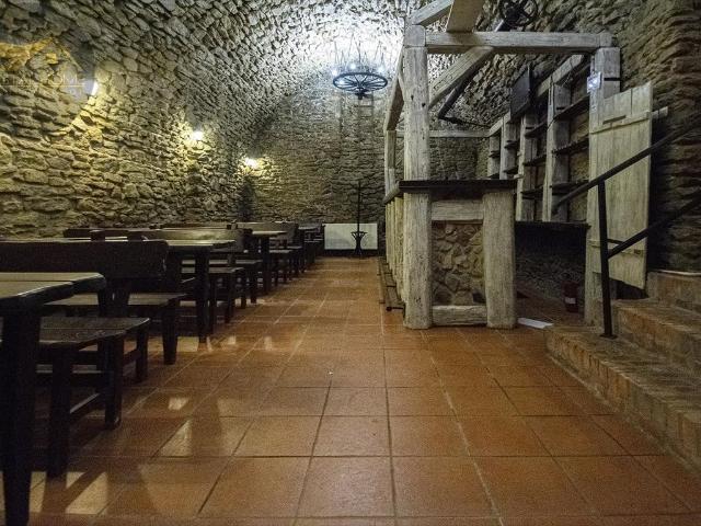 Lokal użytkowy 86 m² w odrestaurowanej kamienicy klimatyczny pub/kawiarnia