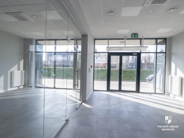 Lokal użytkowy 96 m² w Krakowie blisko komunikacji