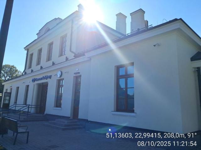 Lokal użytkowy 13,43 m², Trawniki