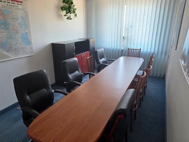 Lokal użytkowy 100 m² w Krakowie polecam