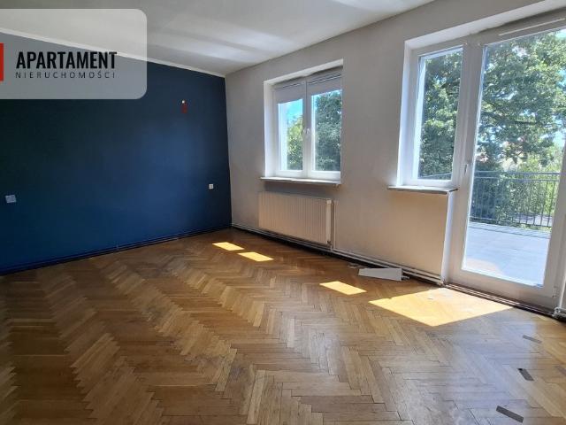 Lokal użytkowy 102 m² w Wołowie duży potencjał aranżacyjny