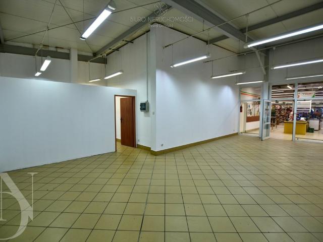 Lokal użytkowy 128,5 m² w Hajnówce, przy głównej alei polecam!