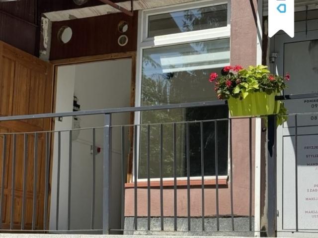 Lokal użytkowy 12,4 m² z dużą witryną Białystok