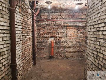 Lokal użytkowy 15,5 m2 z własną księgą w Nowej Hucie