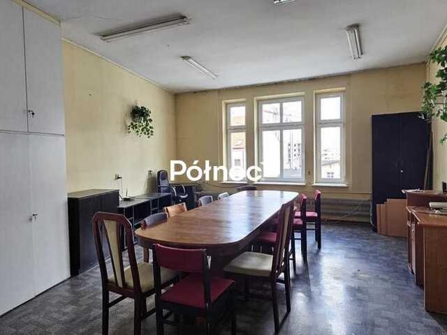 Lokal użytkowy 180 m2 z salą konferencyjną i biurami