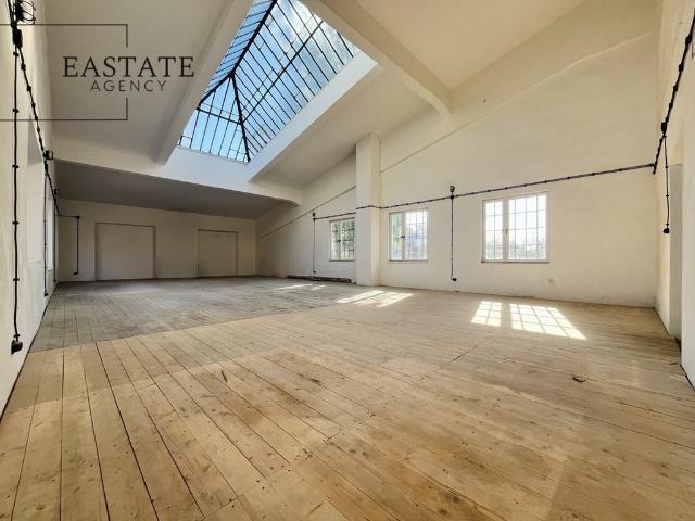 Lokal użytkowy 189 m² na Pradze Północ polecam