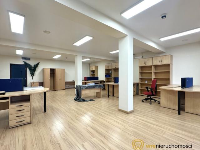 Lokal użytkowy 190 m² w Wrocławiu polecam