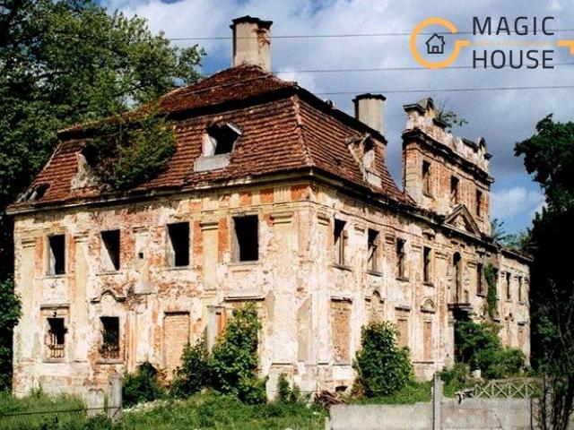 Lokal użytkowy 1 470 m², Parchów