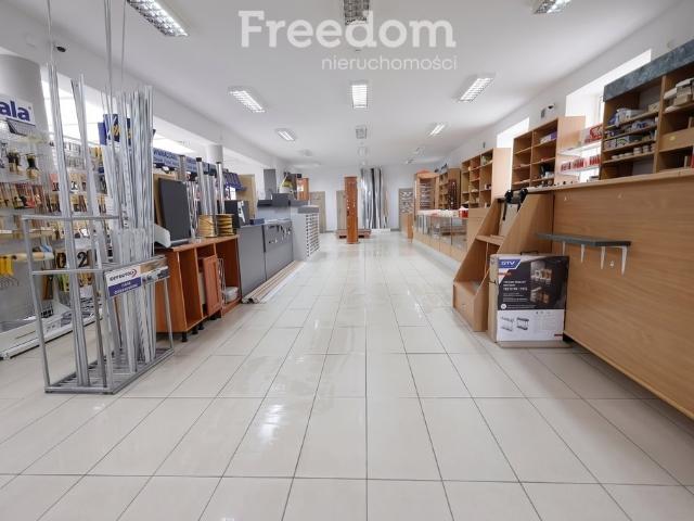 Lokal użytkowy 200 m² centrum Iławy z własnym wejściem