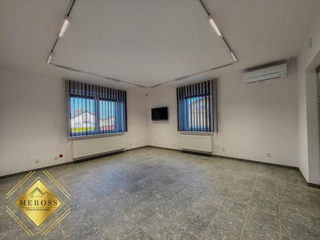 Wynajmę lokal użytkowy 25 m² z monitoringiem w Wrzosowiaku