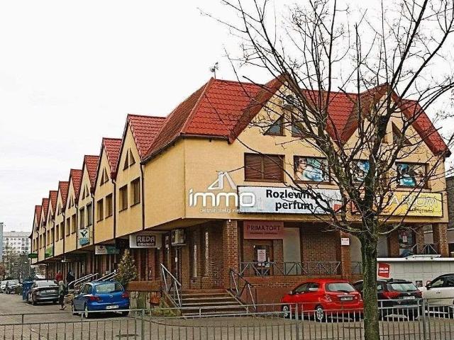 Sprzedam przestronny lokal 261 m² z tarasem w Oleśnicy