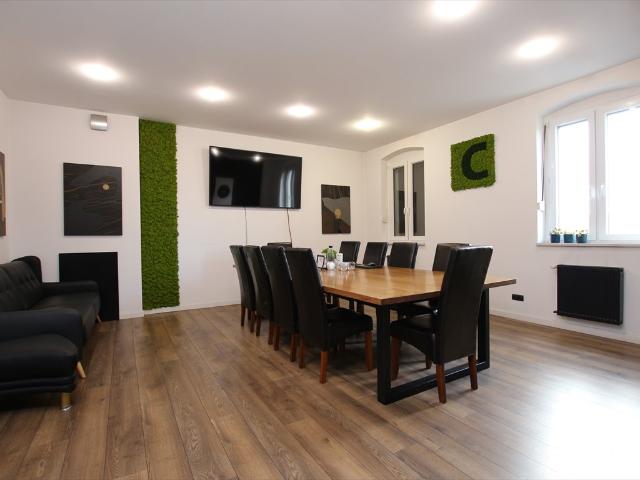 Lokal użytkowy 279 m² w Zabrzu zapraszam