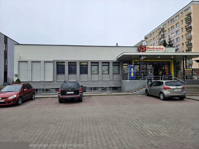 Lokal użytkowy 300 m2 przy głównej ulicy Nagórek, parking