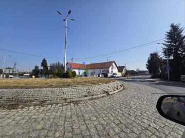 Lokal użytkowy 310 m2 w Miłoszycach – atrakcyjna oferta!