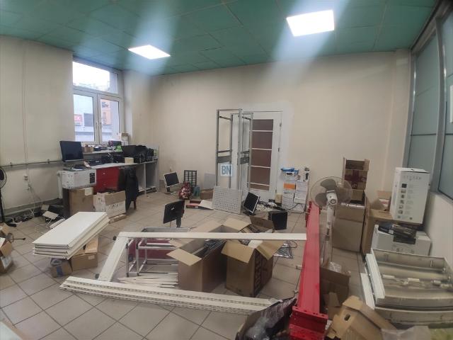Lokal użytkowy 35 m² z parkingiem Zabrze idealny na usługi