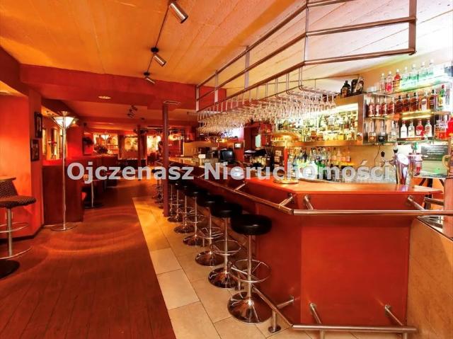 Lokal użytkowy 360 m2 z ogródkiem w centrum Bydgoszczy