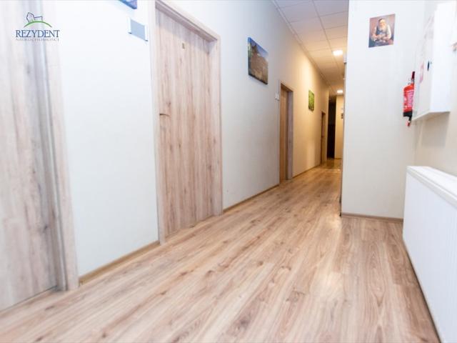 Lokal użytkowy 380 m2 w Tychach duże możliwości aranżacji