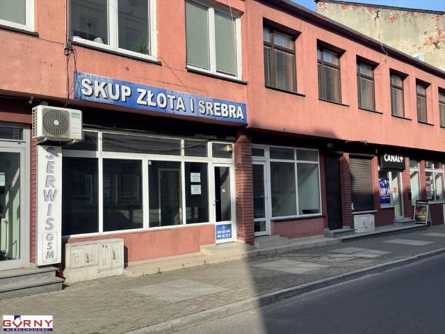 Lokal użytkowy 38 m² z witrynami w centrum Piotrkowa zapraszam