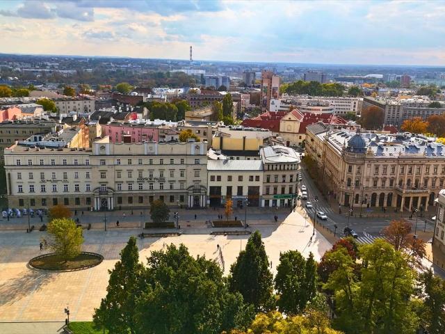 Lokal użytkowy 3 634 m² na Krakowskim Przedmieściu