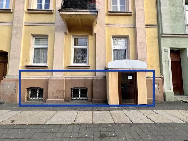 Lokal użytkowy w centrum Gniezna z unikalnym sklepieniem