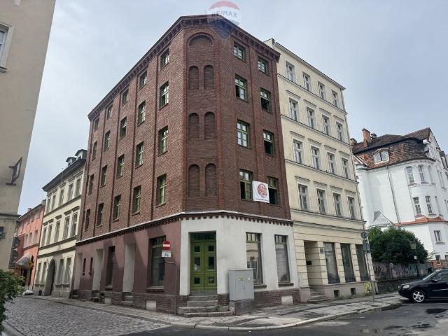 Zapraszam do wynajęcia lokalu 100 m² w centrum Poznania