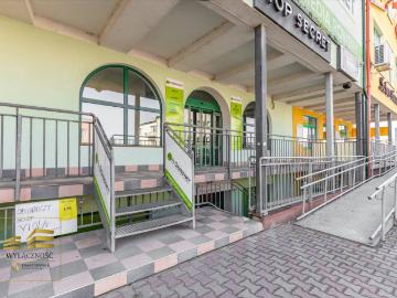 Lokal użytkowy z mieszkaniem, parking, możliwość zakupu