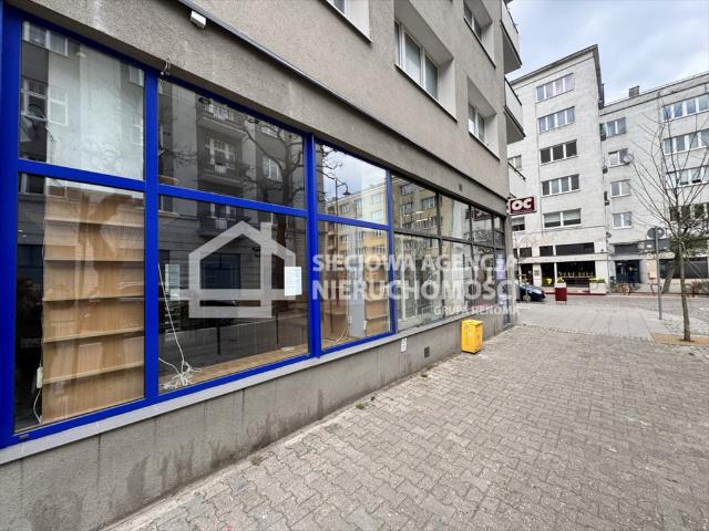 Lokal użytkowy z witryną w sercu Gdyni, 52,3 m2
