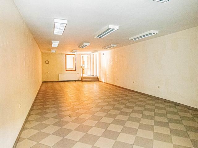 Lokal użytkowy, Chodzież, 58.00 m², wynajmę lokal użytkowy