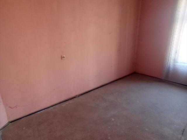 Wynajem lokalu 36 m² do remontu w Bytomiu