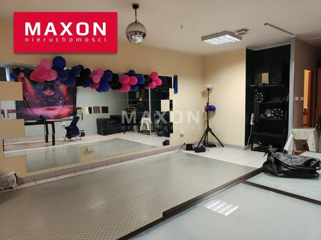 Na wynajem przestronny lokal usługowo handlowy 50 m² przy metrze Natolin