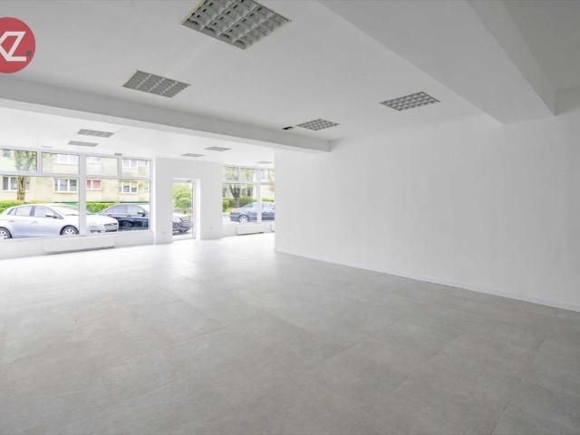 Lokal usługowo handlowy 119 m² w centrum Piły z witrynami