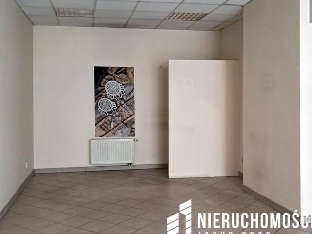 Lokal usługowo handlowy 33 m2 w centrum Skawiny