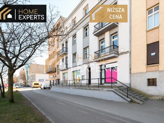 Lokal usługowy 45 m² w Gdyni Grabówek, duże witryny