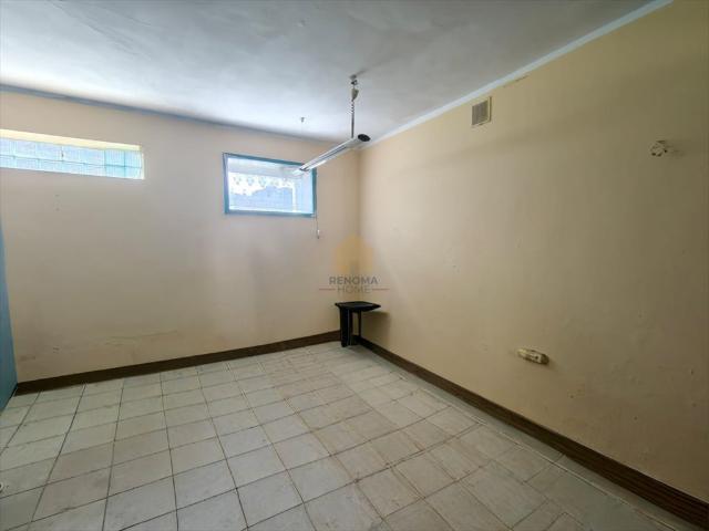 Lokal usługowy 50 m² w Klecinie, klimatyzacja polecam!