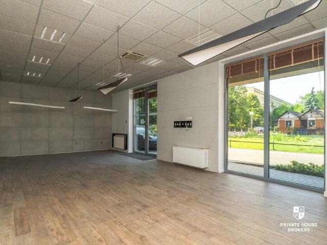 Lokal usługowy 57 m² w Krakowie, świetna lokalizacja polecam!