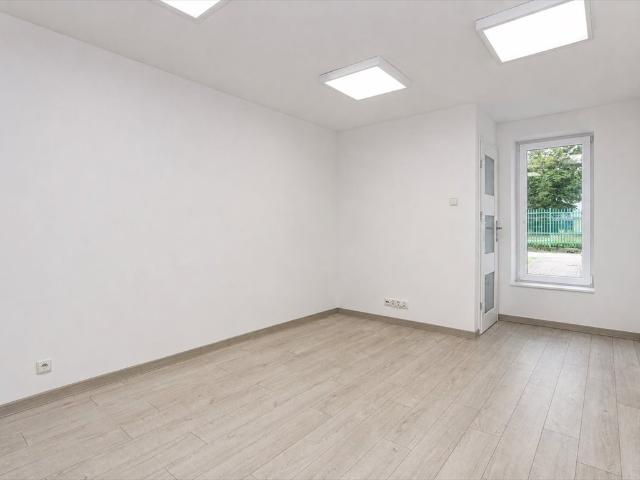 Lokal usługowy 58 m² z parkingiem w Słupsku polecam!