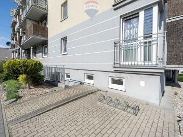 Lokal usługowy 63 m² z dwoma wejściami i dużą łazienką