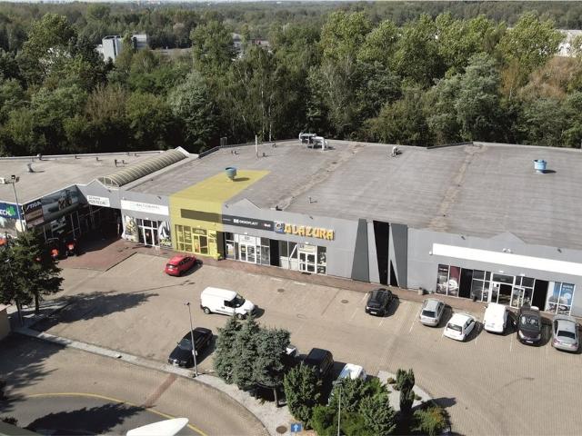 Lokal usługowy 88 m2 w Sosnowcu przy DK 86 z dużym parkingiem